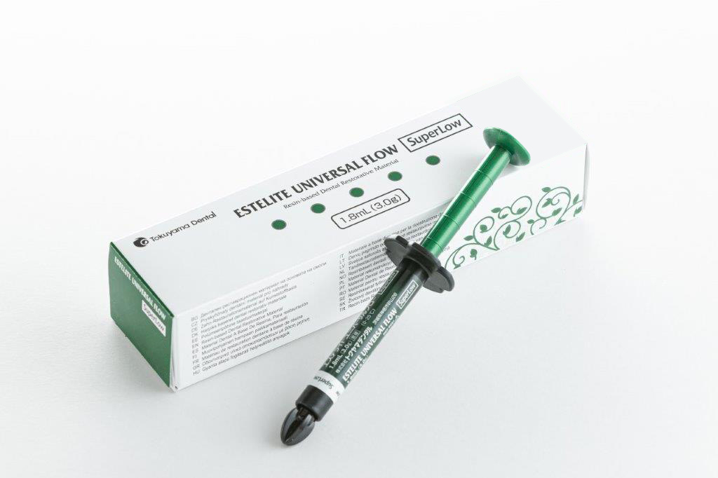 фото Estelite Universal Flow Super Low Flowable Composite, Syringe 3.0 g (Tokuyama, Japan) 